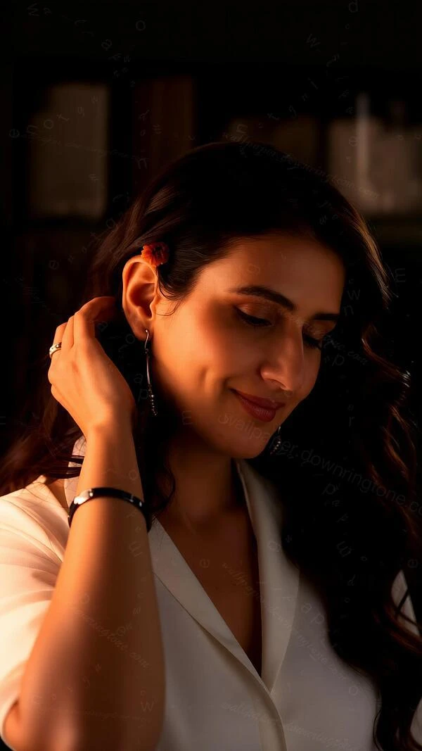 Fatima Sana Shaikh - Gustaakh Ishq: Kuch Pehle Jaisa