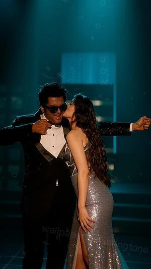 Vaa Vaathiyaar wallpaper