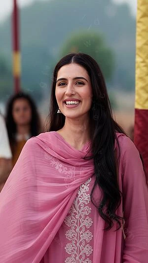 Ikkis - Simar Bhatia wallpaper